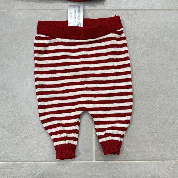 Newborn sweater outfit - Picture 5 of 11